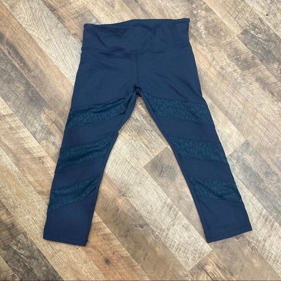 Lorna Jane 7/8”  leggings w/leopard print inset and inner pocket- Squat proof - Picture 1 of 12